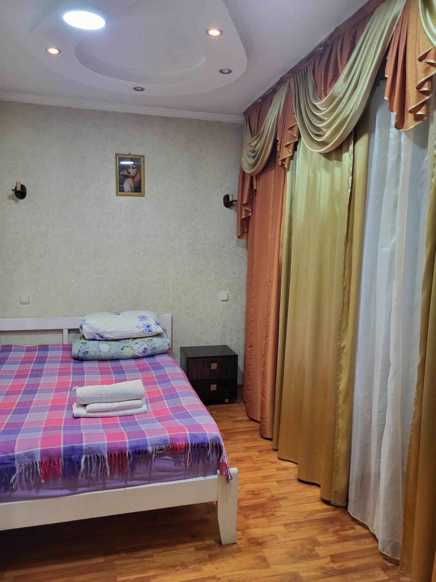 Apartments Ahmetova 6 32 Almaty Exterior foto